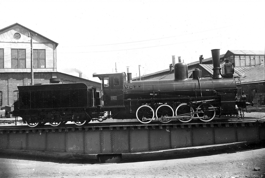 1. Первый паровоз, август 1898.JPG