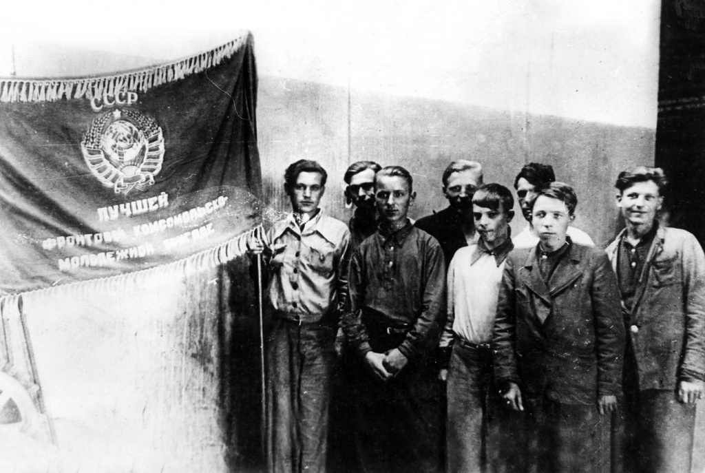 9. Фронтовая бригада.jpg 9. Фронтовая бригада.jpg