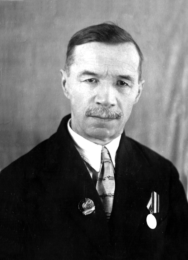 Волков Иван Ильич_технолог танка.jpg