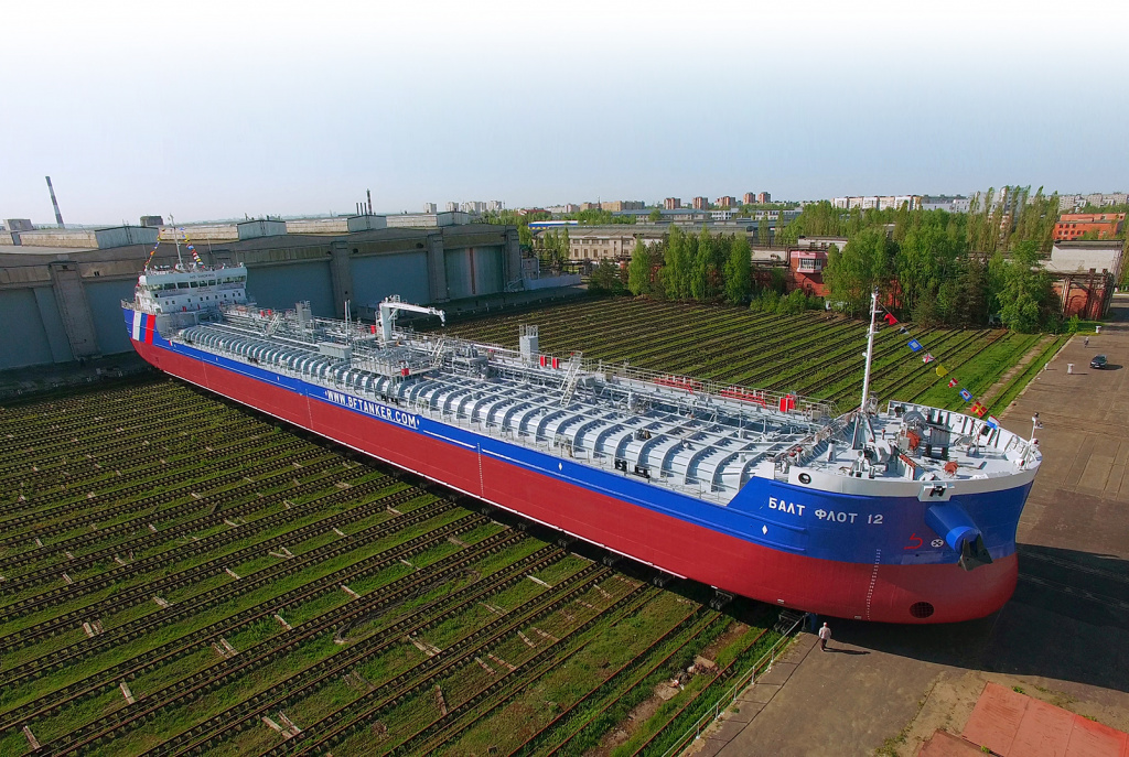 4. Танкер RST27.jpg 4. Танкер RST27.jpg