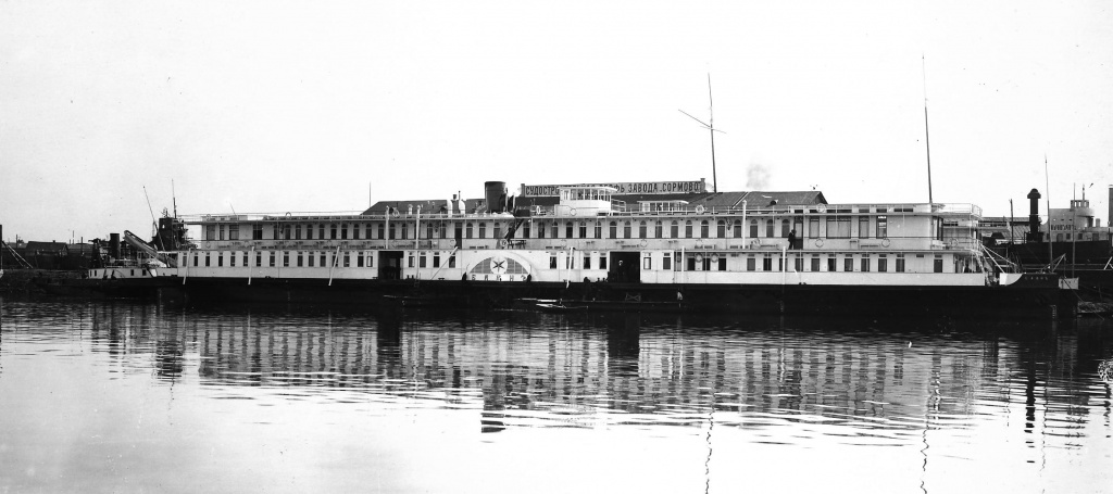 1. Пароход БАЯН, 1912.JPG