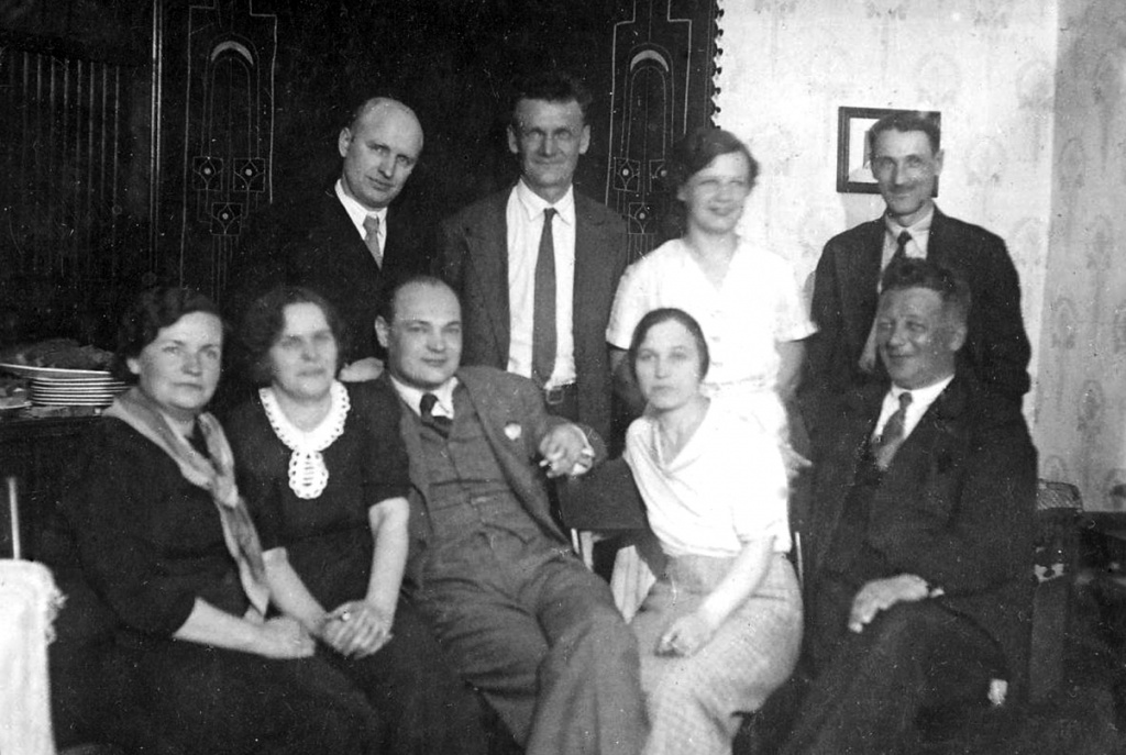 8. Хмелёв.JPG