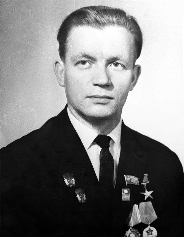 Вячеслав Васильевич Пайщиков.jpg Вячеслав Васильевич Пайщиков.jpg